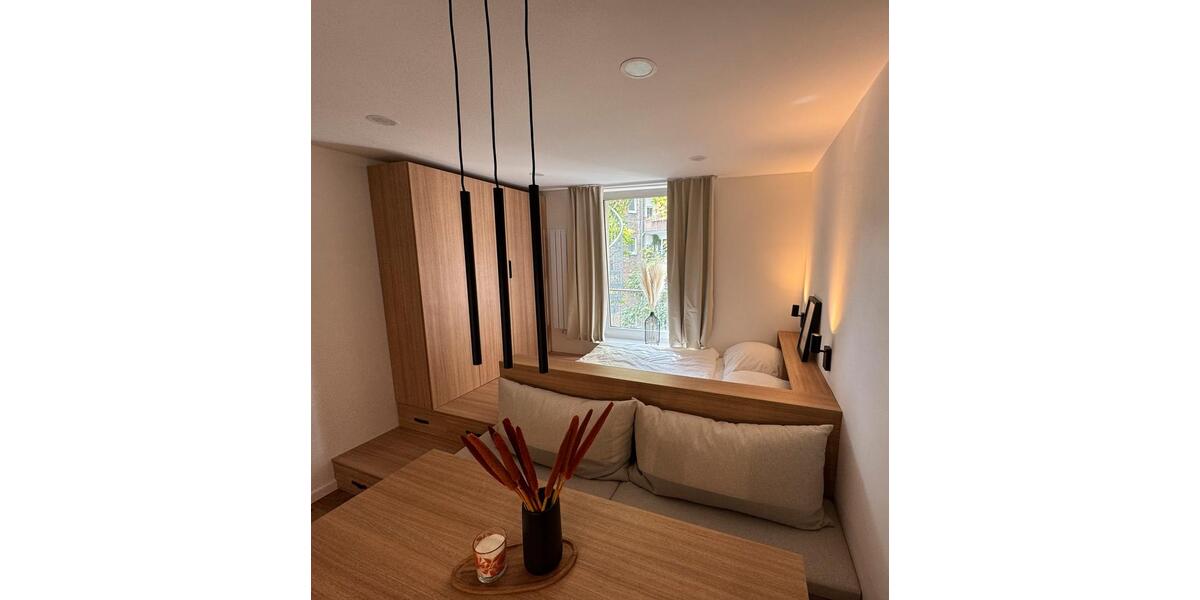 Etagenwohnung Köln Innenstadt - 1 Zimmer, 20 m&sup2;, 1.350&euro; | Angebot:26646078