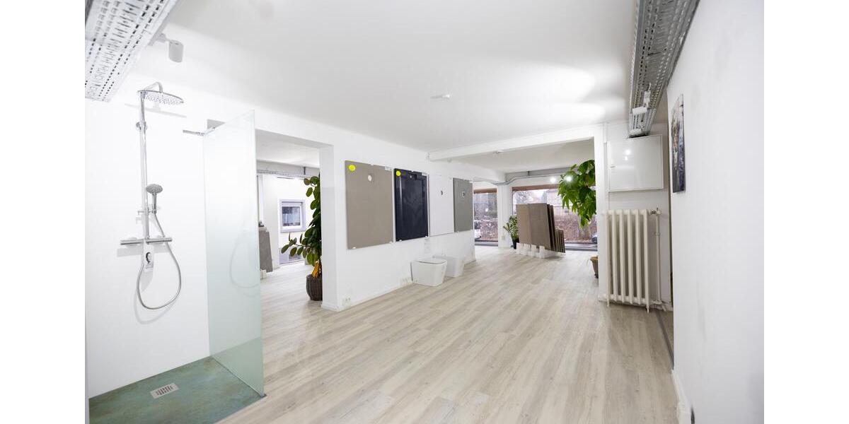 Gewerbeobjekt Villingen-Schwenningen Kopsbühl - 2.400&euro; | Angebot:26668272