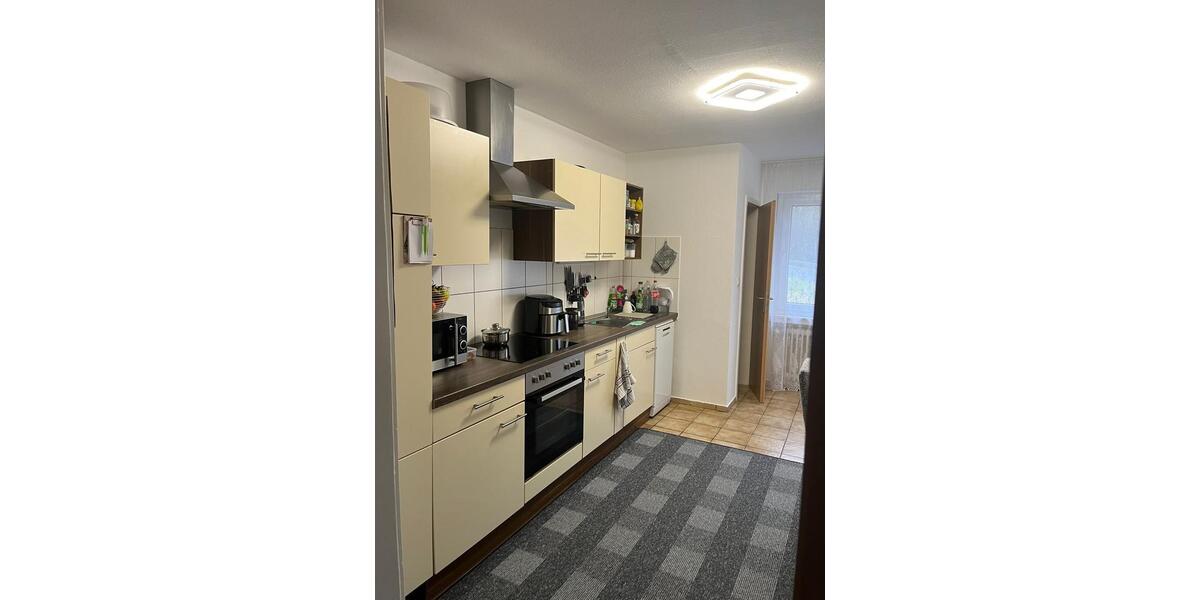 Etagenwohnung Borgholzhausen - 4 Zimmer, 90 m&sup2;, 1.000&euro; | Angebot:24685225