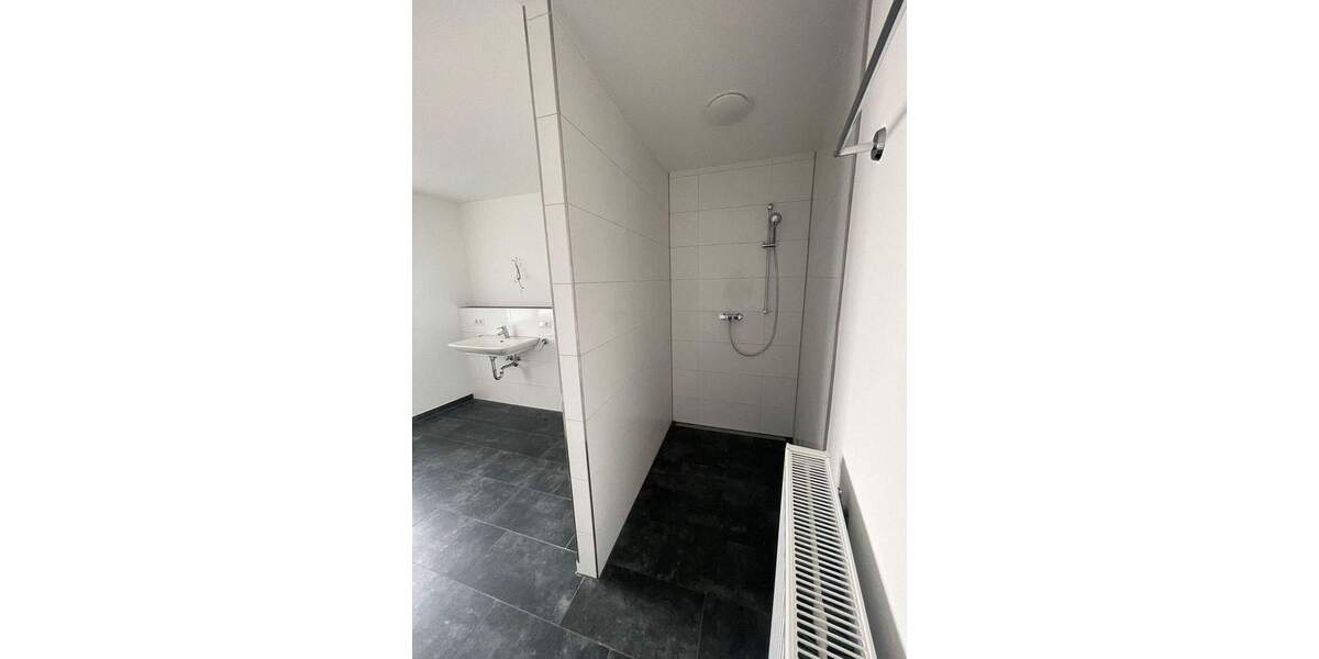 Etagenwohnung Weyhe Dreye - 3 Zimmer, 149 m&sup2;, 1.100&euro; | Angebot:25771718