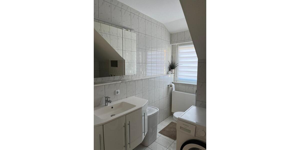 Dachgeschoßwohnung Schweinfurt Bellevue - 2 Zimmer, 64 m&sup2;, 590&euro; | Angebot:26636881