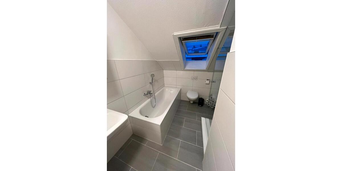 Dachgeschoßwohnung Schauenburg - 3 Zimmer, 98 m&sup2;, 600&euro; | Angebot:24846661