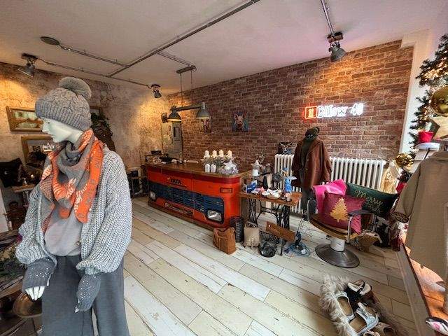 Gewerbeobjekt Mülheim an der Ruhr Broich - 3 Zimmer, 616&euro; | Angebot:24765913