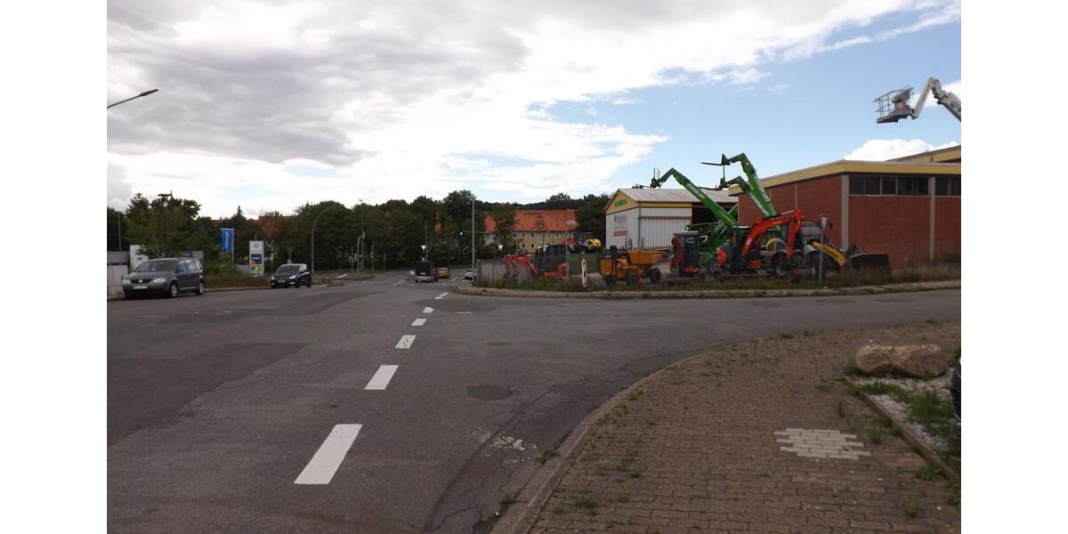 Gewerbeobjekt Salzgitter Ortschaft Südost - 3.490&euro; | Angebot:23532206