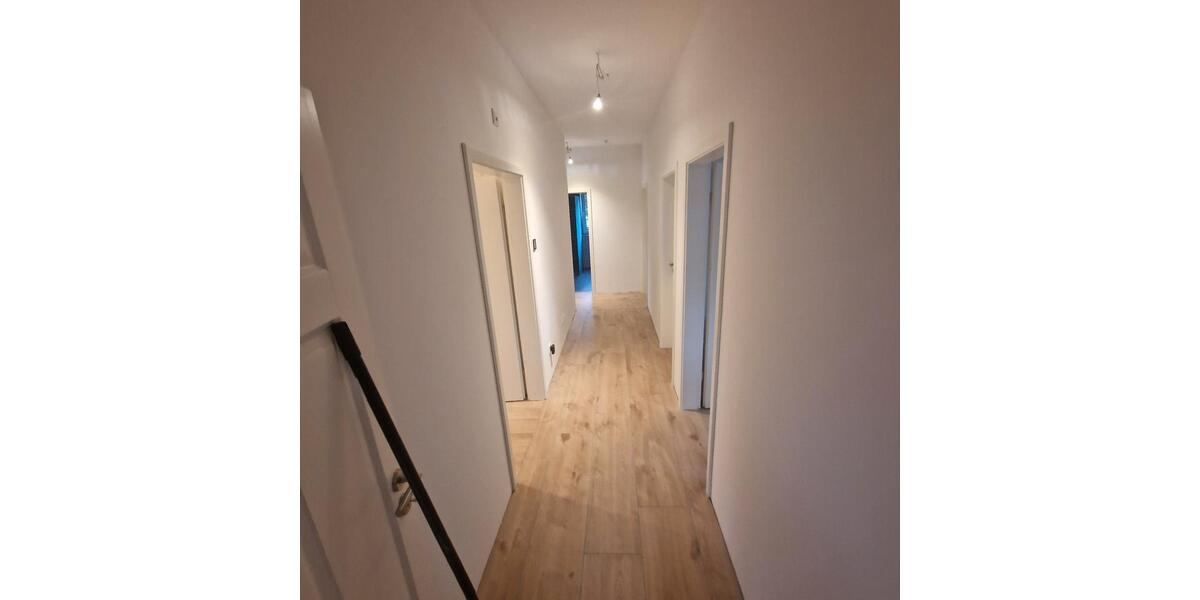 Etagenwohnung Rhauderfehn - 3 Zimmer, 80 m&sup2;, 915&euro; | Angebot:26088497