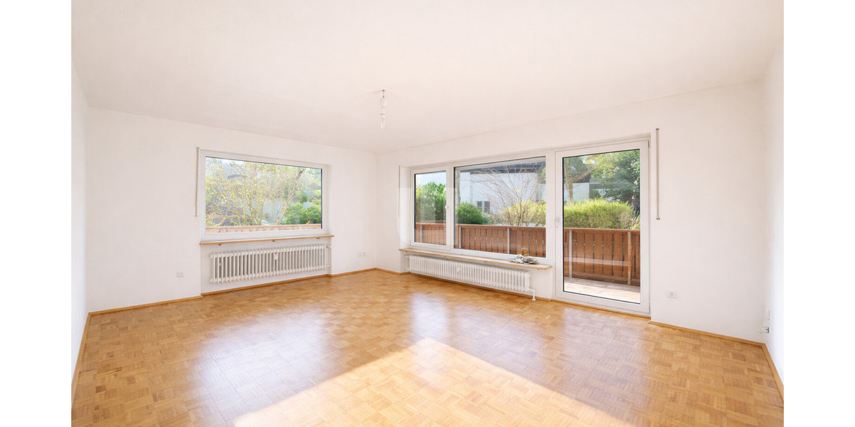 WINDISCH - frisch renovierte 3-Zi.-Wohnung mit Garten - ideal für Singles oder Paare - bezugsfrei! - Erdgeschoßwohnung Gröbenzell | Angebot:26133761