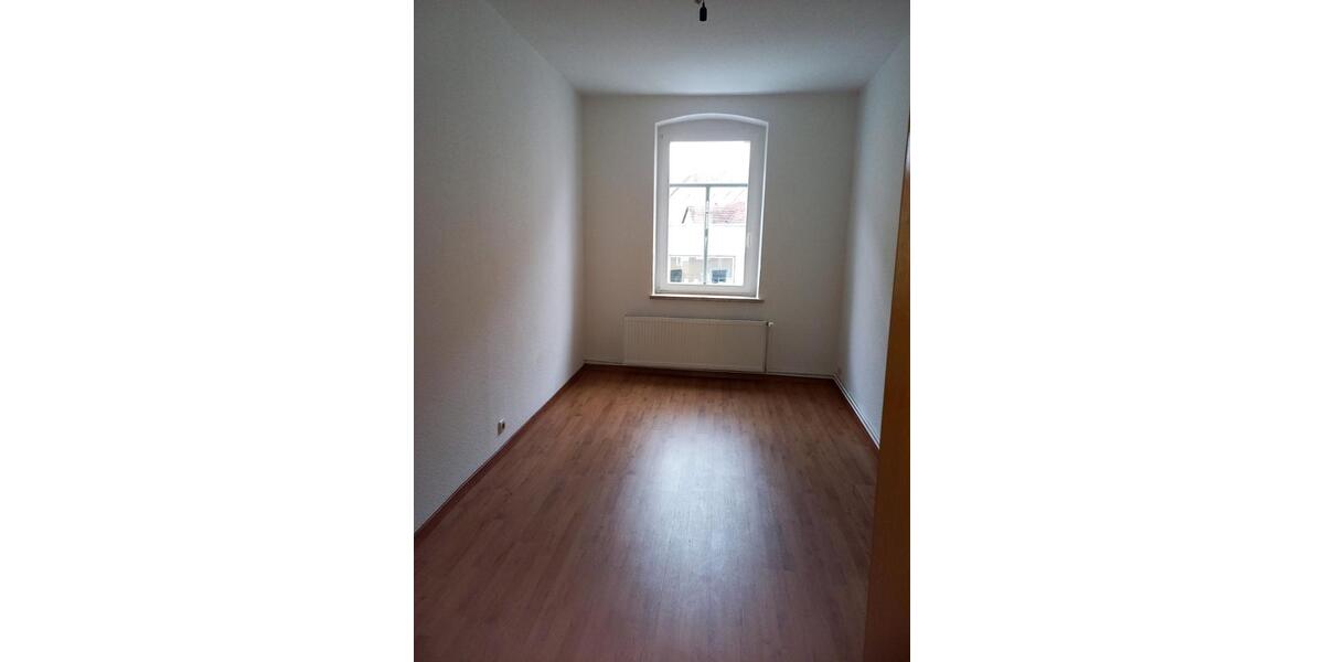 Etagenwohnung Altenburg - 2 Zimmer, 46 m&sup2;, 270&euro; | Angebot:23182787