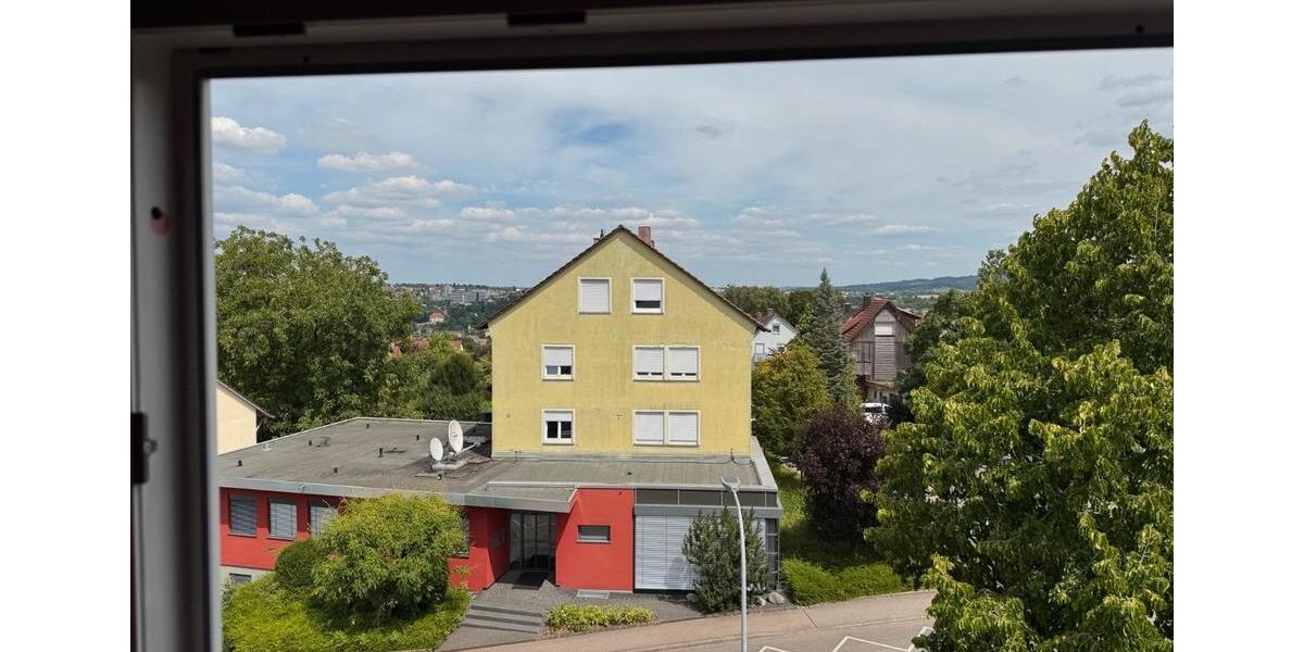 Dachgeschoßwohnung Schwäbisch Hall - 3 Zimmer, 85 m&sup2;, 900&euro; | Angebot:26632648