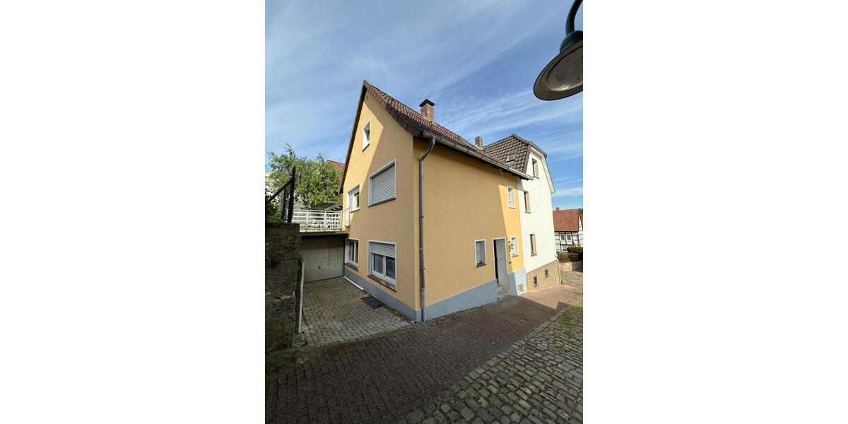 Einfamilienhaus Warburg - 5 Zimmer, 105 m&sup2;, 1.200&euro; | Angebot:24701506
