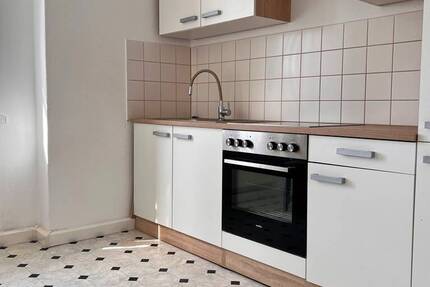 Wohnung Plauen Reusa - 3 Zimmer, 64 m&sup2;, 354&euro; | Angebot:26388916