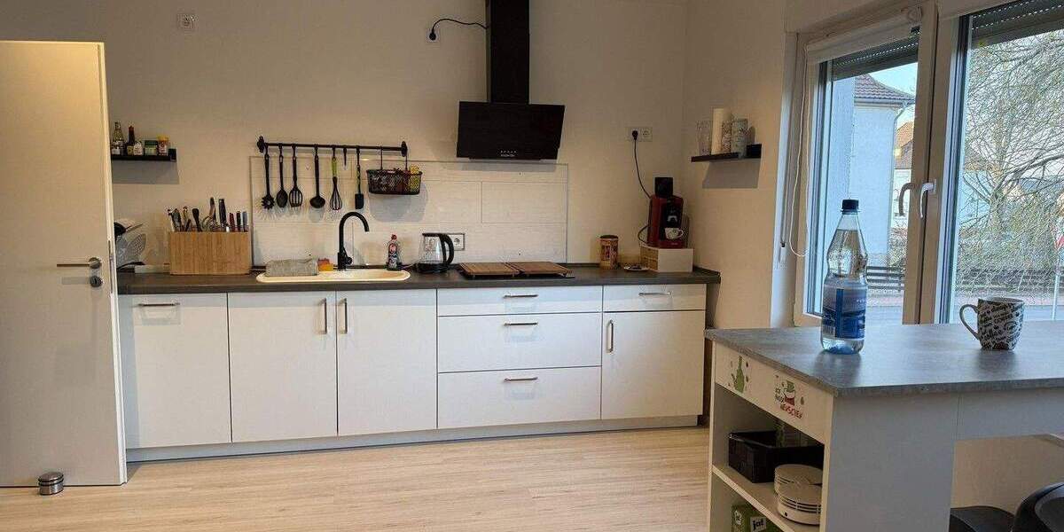 Kernsaniierter Bungalow (130 m²) mit Garten + Doppelgarage - Heringen (Werra) 4 zimmer