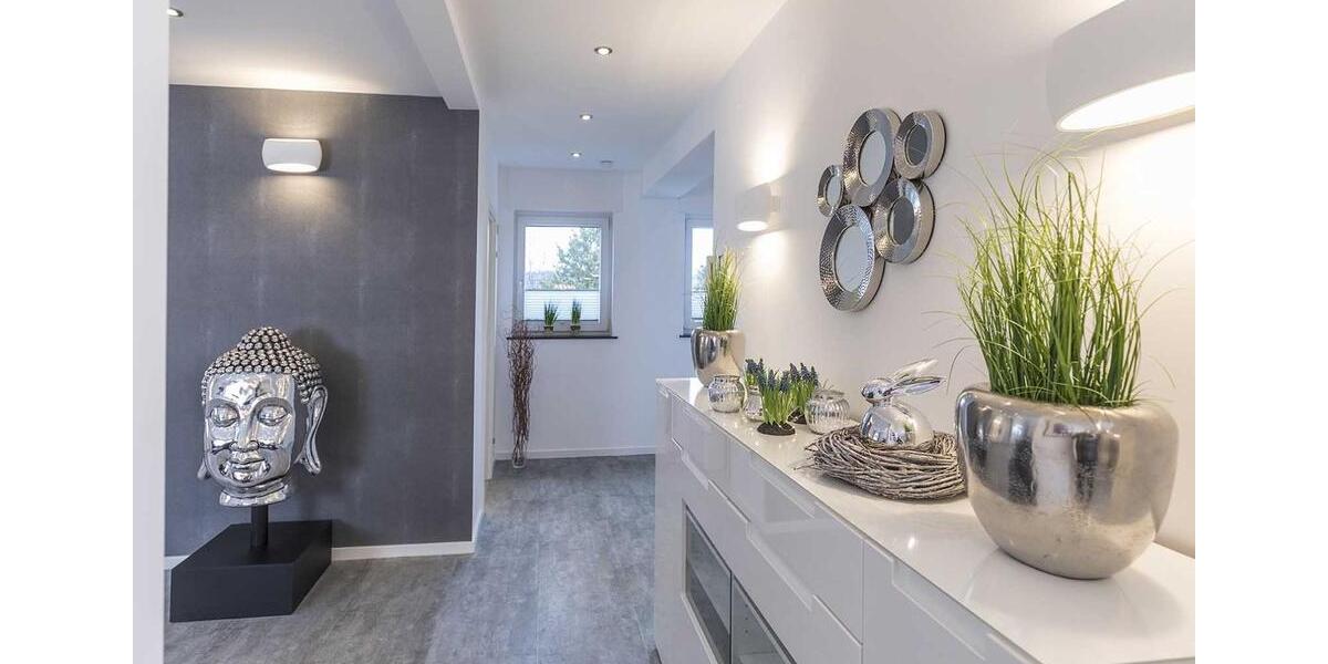 Wohnen auf Zeit Gütersloh - 2 Zimmer, 127 m&sup2;, 2.250&euro; | Angebot:25903767