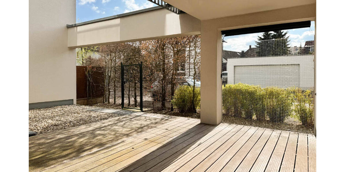 Etagenwohnung Neu-Ulm Ludwigsfeld - 3 Zimmer, 115 m&sup2;, 1.575&euro; | Angebot:26142407