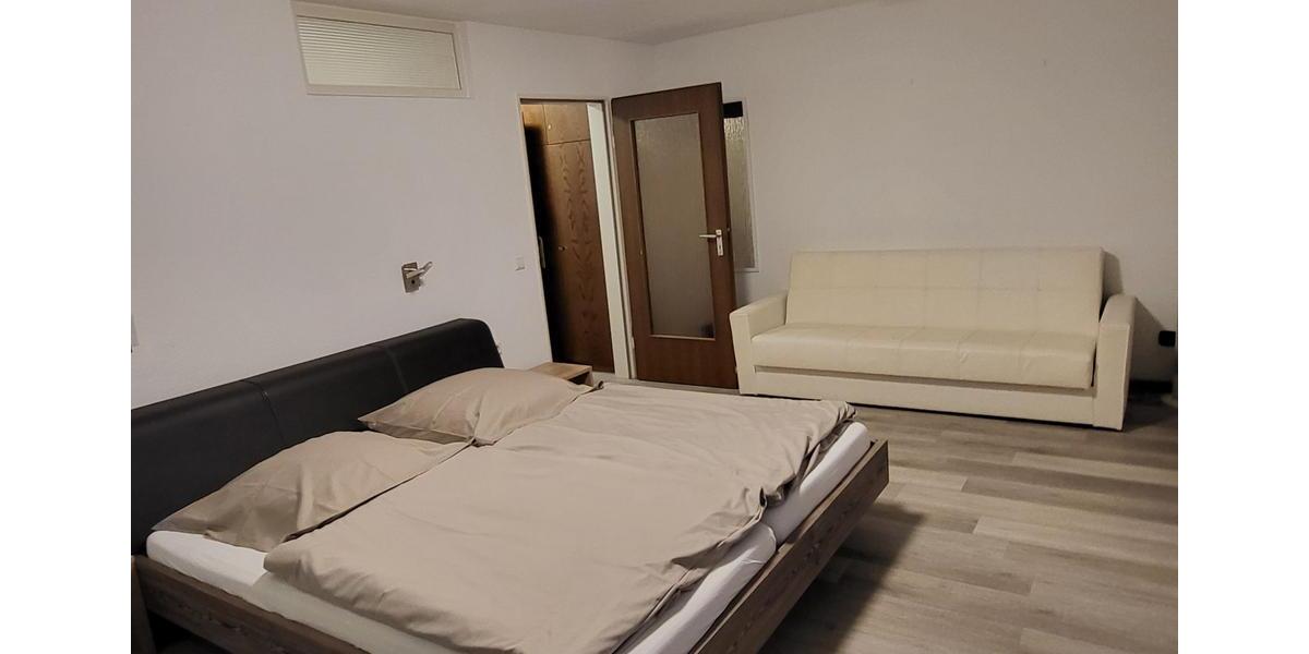 Wohnen auf Zeit Böblingen - 1 Zimmer, 35 m&sup2;, 990&euro; | Angebot:26219640
