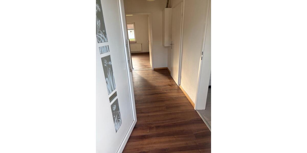 Erdgeschoßwohnung Leese - 3 Zimmer, 62 m&sup2;, 370&euro; | Angebot:26041120