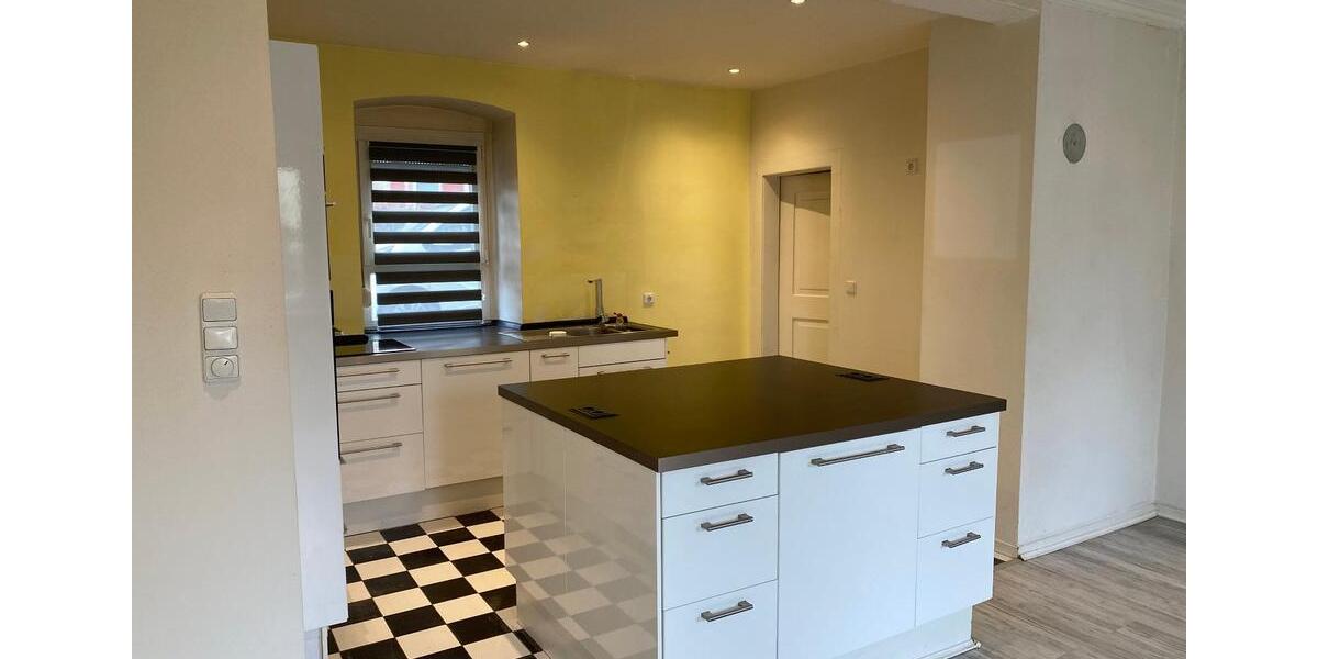 Erdgeschoßwohnung Haßfurt - 2 Zimmer, 83 m&sup2;, 790&euro; | Angebot:24510107