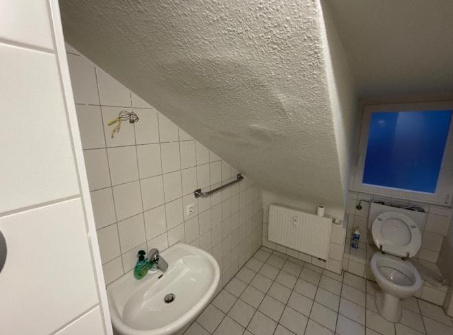 Dachgeschoßwohnung Esslingen am Neckar Hegensberg - 2 Zimmer, 55 m&sup2;, 590&euro; | Angebot:24977364