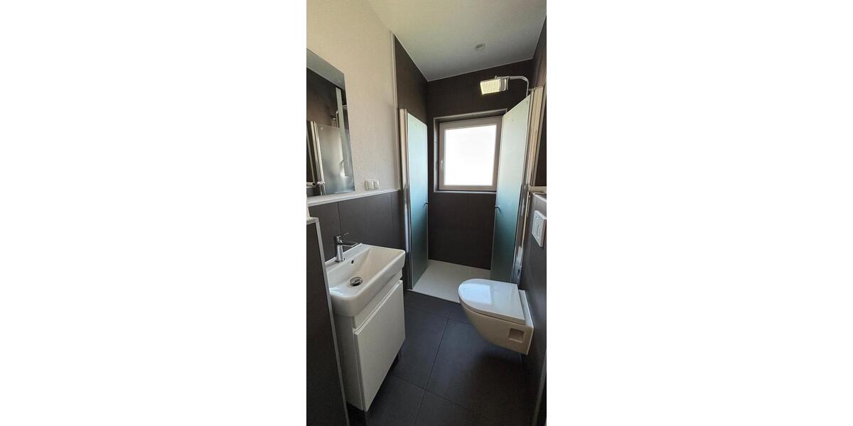 Kernsaniert! 3-Zimmerwohnung mit 21 m² Terrasse in Friedrichsdorf 3 zimmer