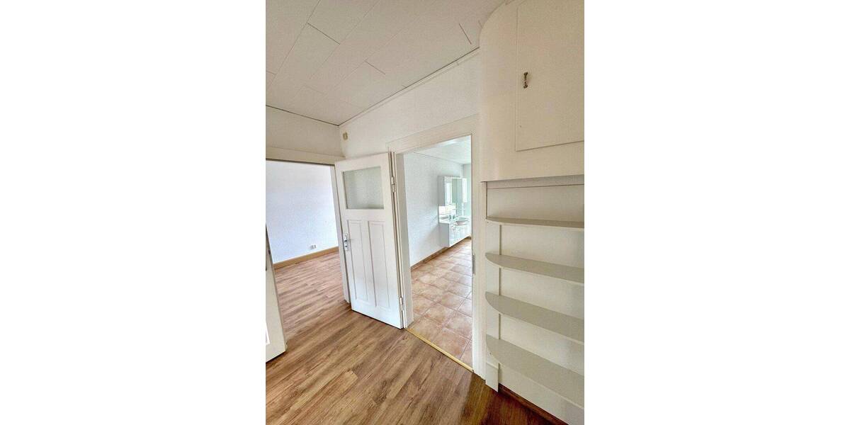 Etagenwohnung Aue - 2 Zimmer, 70 m&sup2;, 395&euro; | Angebot:26800585