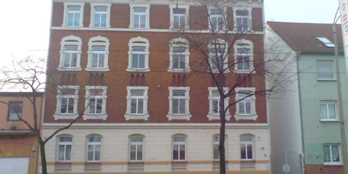Etagenwohnung Halle Ammendorf/Beesen - 4 Zimmer, 75 m&sup2;, 530&euro; | Angebot:26722927