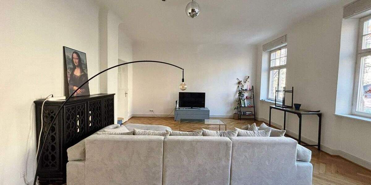 Etagenwohnung Nürnberg St Johannis - 8 Zimmer, 250 m&sup2;, 2.500&euro; | Angebot:26723240