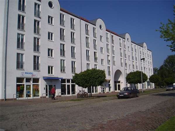 Etagenwohnung Rathenow - 3 Zimmer, 78 m&sup2;, 525&euro; | Angebot:27175546