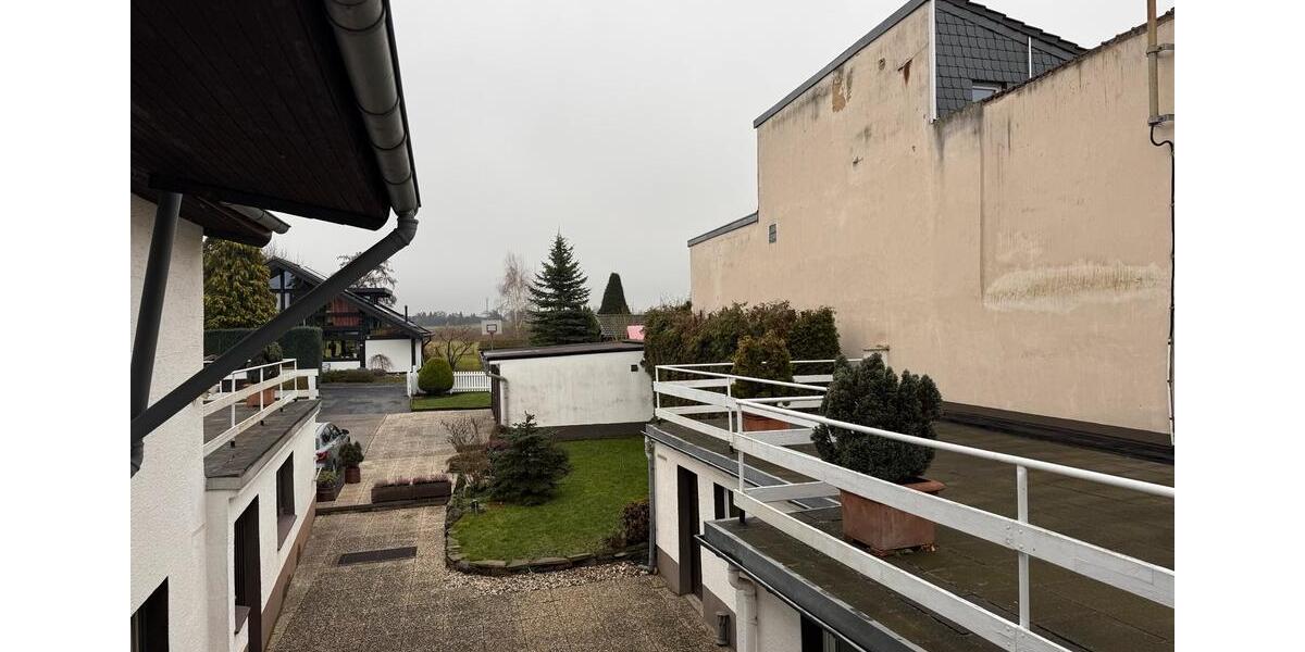 Etagenwohnung Bonn Gielgen - 2 Zimmer, 90 m&sup2;, 1.030&euro; | Angebot:25320152