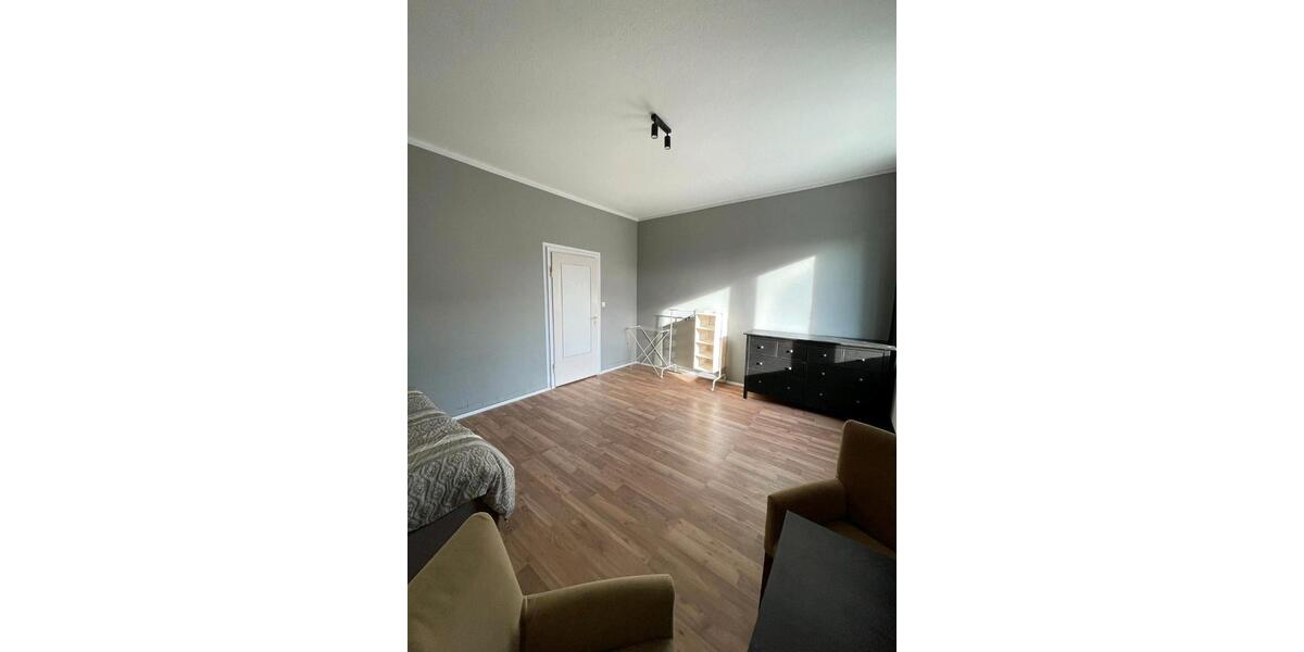 Wohnen auf Zeit Hannover - 6 Zimmer, 170 m&sup2;, 25&euro; | Angebot:25274936