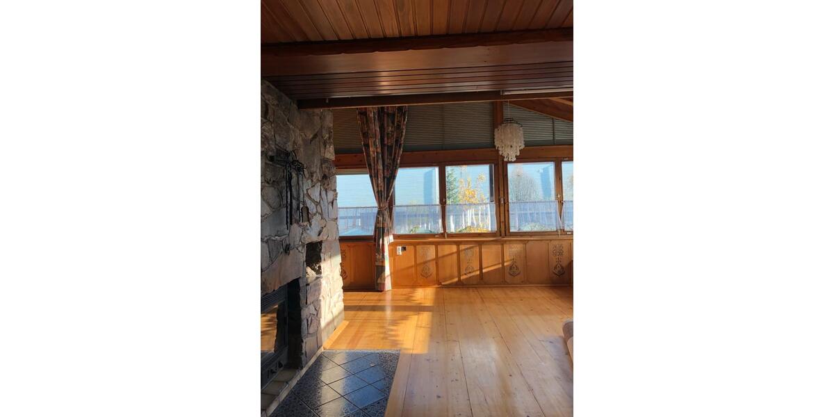 Etagenwohnung Aichhalden - 3 Zimmer, 190 m&sup2;, 1.200&euro; | Angebot:24708298