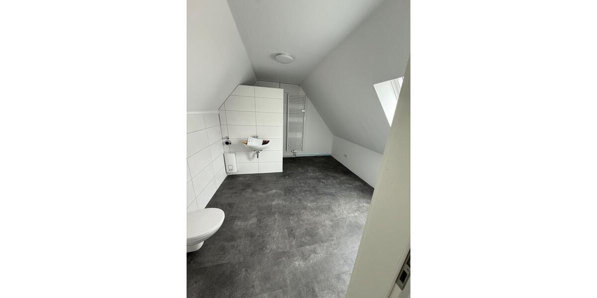 Etagenwohnung Minden - 4 Zimmer, 172 m&sup2;, 1.500&euro; | Angebot:26479518
