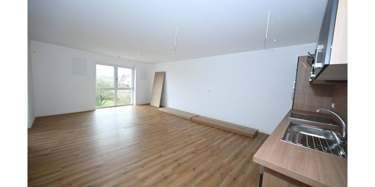 Etagenwohnung Seubersdorf - 3 Zimmer, 89 m&sup2;, 950&euro; | Angebot:26568839