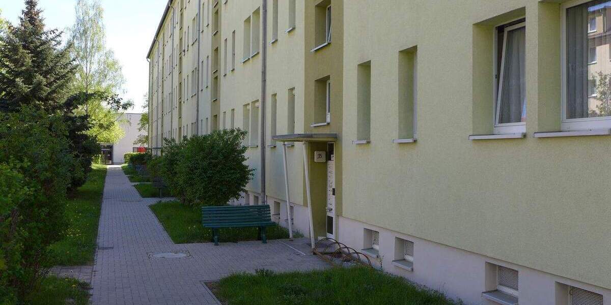 Etagenwohnung Borna - 2 Zimmer, 45 m&sup2;, 272&euro; | Angebot:24903459