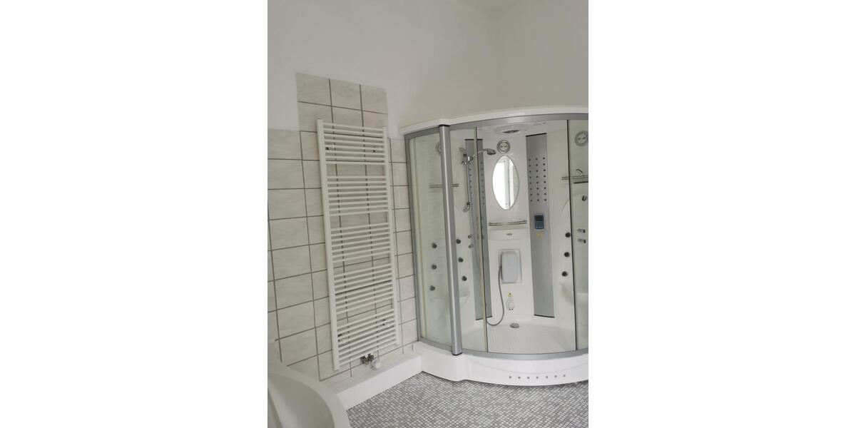 Etagenwohnung Iserlohn - 5 Zimmer, 160 m&sup2;, 990&euro; | Angebot:24687518