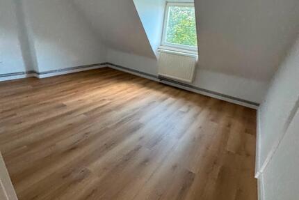 Wohnung Eisenach - 4 Zimmer, 69 m&sup2;, 590&euro; | Angebot:27634725