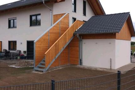 Wohnung Tacherting - 5 Zimmer, 115 m&sup2;, 1.300&euro; | Angebot:26699675