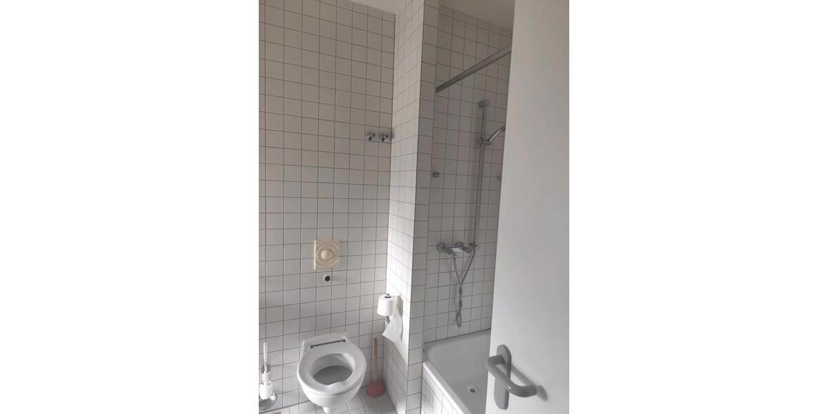 Dachgeschoßwohnung Mannheim Käfertal - 1 Zimmer, 35 m&sup2;, 600&euro; | Angebot:26589619