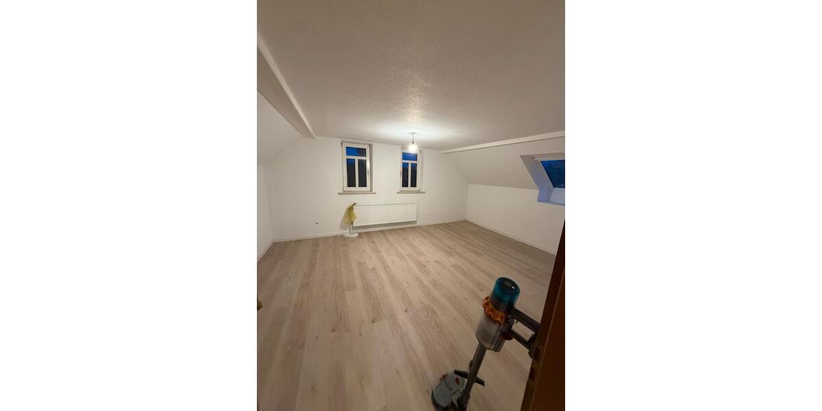 Etagenwohnung Esens - 4 Zimmer, 115 m&sup2;, 950&euro; | Angebot:24257582