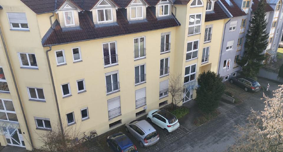 Etagenwohnung Radolfzell am Bodensee - 4 Zimmer, 118 m&sup2;, 1.300&euro; | Angebot:24751964