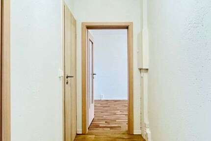 Wohnung Freital Zauckerode - 2 Zimmer, 49 m&sup2;, 330&euro; | Angebot:25286735