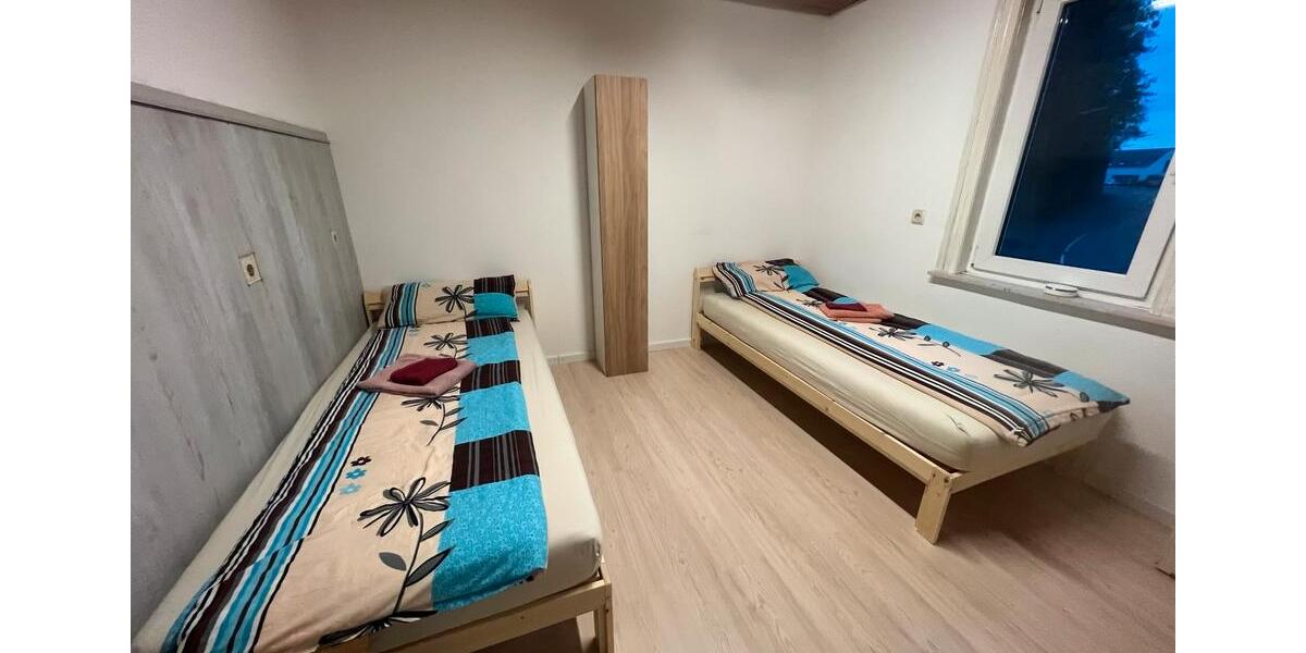 Wohnen auf Zeit Siegen - 5 Zimmer, 90 m&sup2;, 50&euro; | Angebot:25937103