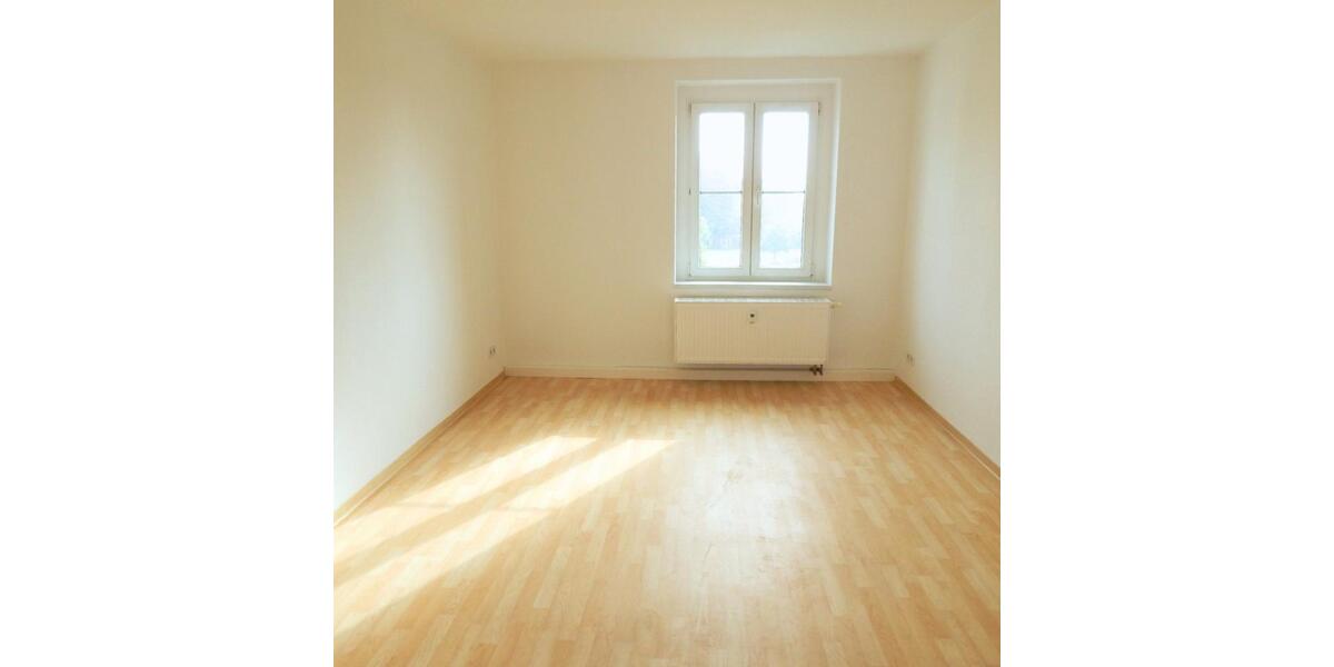 Etagenwohnung Altdöbern - 3 Zimmer, 67 m&sup2;, 380&euro; | Angebot:23035067