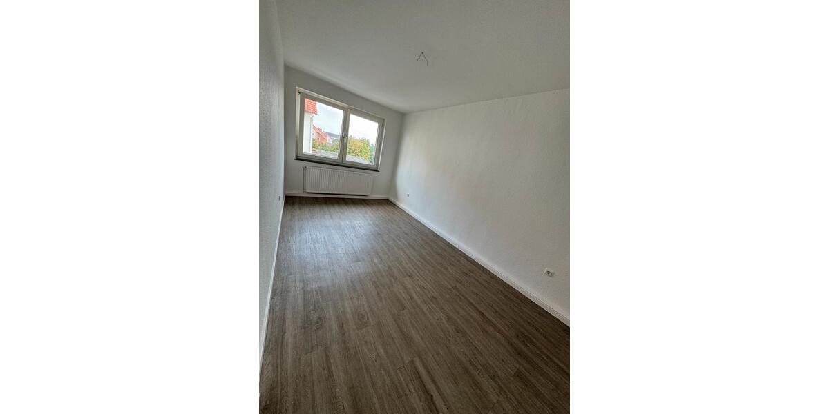 Etagenwohnung Garbsen - 2 Zimmer, 60 m&sup2;, 820&euro; | Angebot:26522379