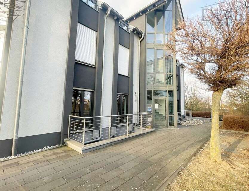 Büro in Holzwickede 1.200 € 100 m² zimmer