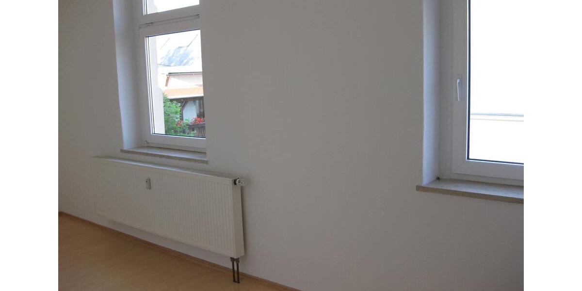 Etagenwohnung Pliening - 4 Zimmer, 103 m&sup2;, 550&euro; | Angebot:24998488