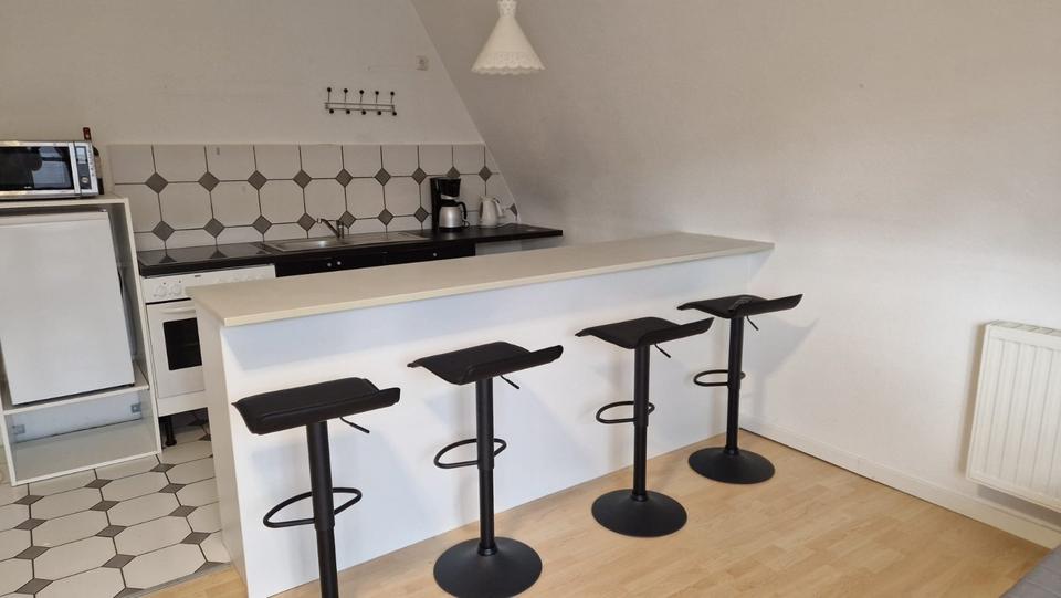 Wohnen auf Zeit Mönchengladbach Nord - 2 Zimmer, 110 m&sup2;, 13&euro; | Angebot:24581348