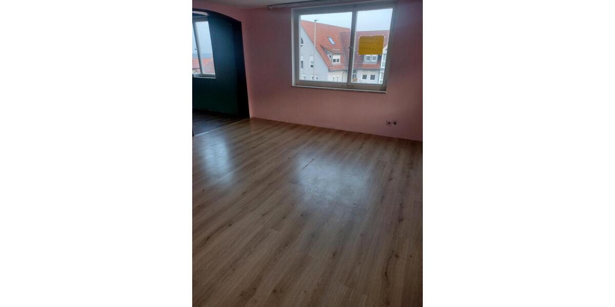 Erdgeschoßwohnung Großerlach - 3 Zimmer, 76 m&sup2;, 850&euro; | Angebot:26568901