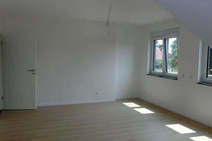 Wohnung Dickel - 3 Zimmer, 105 m&sup2;, 850&euro; | Angebot:26991872
