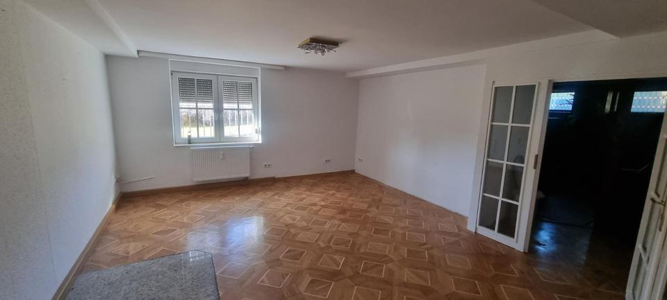 Etagenwohnung Rheinsberg - 3 Zimmer, 160 m&sup2;, 1.100&euro; | Angebot:25366267