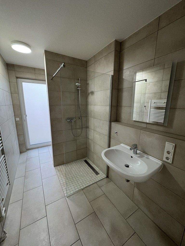 TRIER - nahe Zentrum - Moderne 2 Zimmer Wohnung mit Stellplatz und Terrasse 2 zimmer