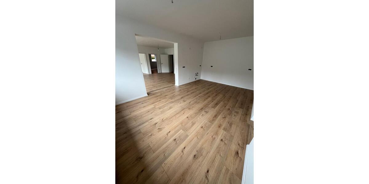 Etagenwohnung Lichtenfels - 4 Zimmer, 125 m&sup2;, 1.100&euro; | Angebot:25836401
